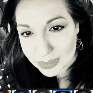 Meet your Posher, Deborah